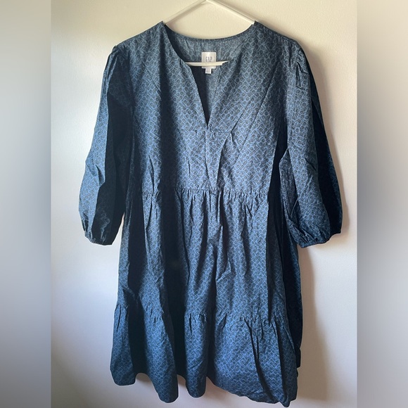 Gap Maternity Puff Sleeve Tiered Dress - Picture 2 of 4